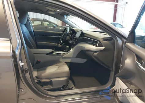 2023 Toyota Camry Le z USA, uszkodzony, nr VIN 4T1C11AK9PU785908